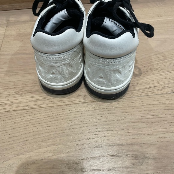 Chanel sneakers - Picture 2 of 7